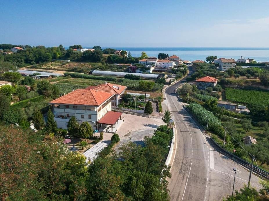 Bed and Breakfast Il Magnolia à Francavilla Al Mare Extérieur photo